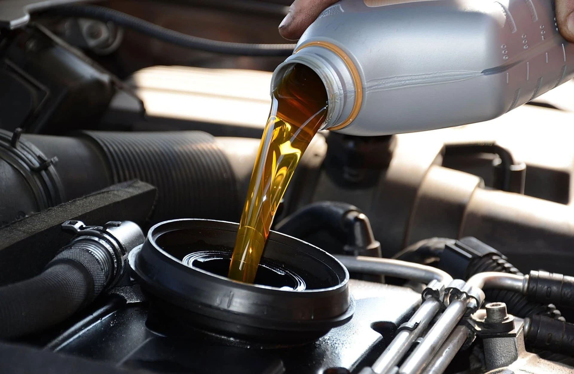 Los sintéticos dominan: cómo cambió el mercado mundial de lubricantes